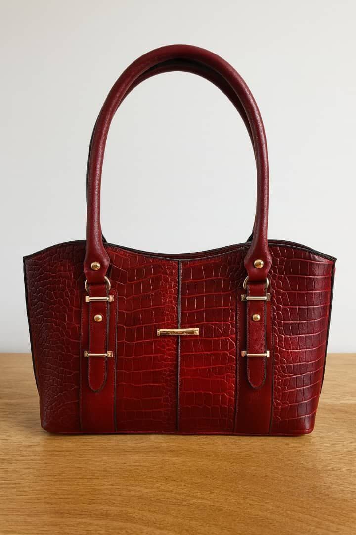 کیف زنانه چرم طبیعی گاوی زرشکی مدل ZARA87